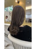ミルクティーベージュ