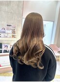 透明感たっぷりミルクティーベージュ