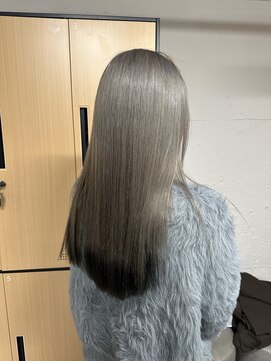 トクテ 高円寺(tokute) くびレイヤーエモージュ前髪ピンクベージュワンカール【高円寺】