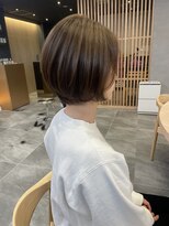 リファインド(REFINED)&nbsp;くびれない丸みボブスタイル　村田