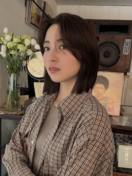 アンプラグド(unplugged) グレージュカラーブリーチなし地毛風透明感カラー