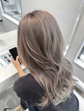 アン(un) ロングスタイル/ミルクティーベージュ/レイヤーカット