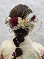コトナ(kotona)&nbsp;【卒業式ヘア編み下ろしヘア】成人式ヘア入学式ヘアお呼ばれヘア