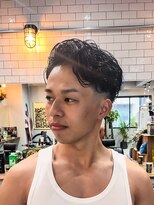 ミスターマウントロックバーバーショップ(MR.MT.ROCK BARBER SHOP) ラルフカール テーパーフェード