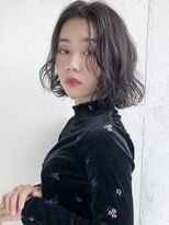 ルティア(Lutia) ふわミディ センターパート グレージュ!