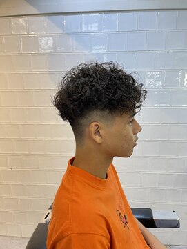 メリケンバーバーショップ フクオカ(MERICAN BARBERSHOP FUK) スラムダンクパーマ２