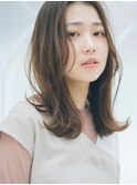 外ハネミディアムヘア ショコラベージュ20代30代【MINX/川上】