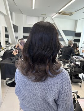 アライブ キチジョウジ(ALIVE Kichijoji) ALIVE kichijoji/　グラデーション×グレー