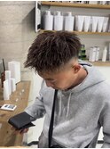 刈り上げ眉カットツイストスパイラルパーマ
