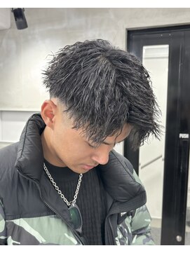 アクロ(ACRO) 広島メンズ/イナズマツイスト/ツイストパーマ/短髪