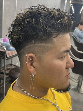 ライズ 渋谷店(RISE) 【宮城リョータ風】オールバックメッシュスパイラルパーマ!