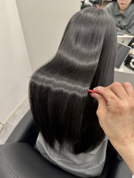 アイスプロドバイブルーム 木更津店(ice prod by bloom) ツヤ髪コリアンブラック【木更津/韓国/髪質改善カラー】