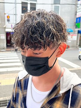 エルマーク 四条烏丸(L-MARK) 波巻きスパイラル/men's/ツイストスパイラル/メンズパーマ/学割