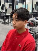 メンズショートフェザーパーマセンターパートニュアンスパーマ