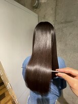 ルッカランス 経堂店(Lucca Lance)&nbsp;美髪矯正/うねりを整える艶仕上げ/50代/経堂/メテオ