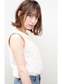 束感＋耳がけボブ