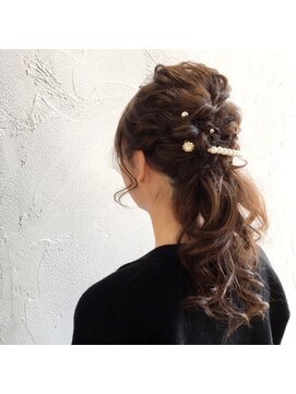 グミグミ(Gumi Gumi byIfh) 愛され大人アレンジ