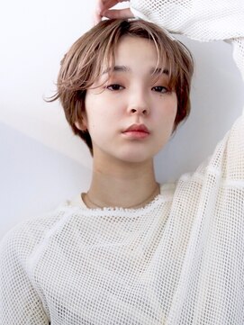 ヴィジョン(VISION) ベージュショート