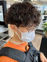 ウェイビーエフティフィフス 横浜西口(WAVEY ft.fifth)&nbsp;波巻きパーマ波巻きスパイラルパーマ無造作パーマ波打ちパーマ