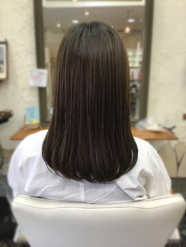 ビーカット(Be cut) グレージュ×ワンカール