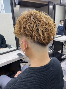 スターズ 川越店(STARS) スキンフェード×ツイストスパイラルパーマ