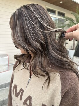 アンアロール(an aRoiR) コントラストハイライト