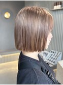 ミルクティーベージュ