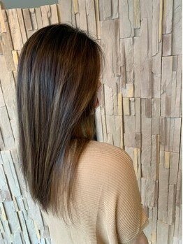 ヘアーギャラリーエスの写真/あなたの雰囲気に合わせてカラーをご提案♪理想の髪色を叶えながら、あなたのなりたい理想を叶えます☆