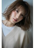 くすみベージュ大人可愛い外ハネAラインボブパーマv川口30代40代