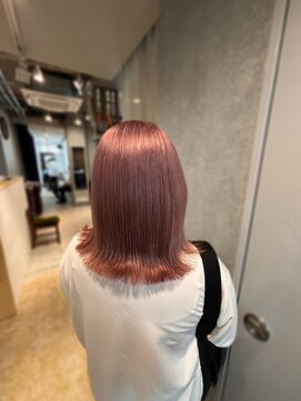 ニフティ(NIFTY) ピンクカラー/ダブルカラー/透明感/ボブ/熊本/上通