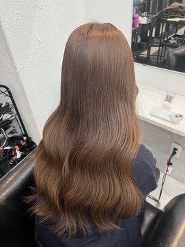 ラビス(Lovis) 似合わせカット/メルティカラー/着物ヘア/フェミニンロング