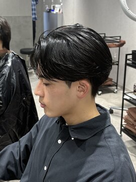 テクト バイアッシュ 吉祥寺店(Tect by Ash) ニュアンスパーマフェザーパーマセンターパートテーパーフェード