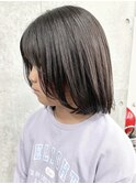 ＊小学生ボブ重めボブディ前髪あり内巻きボブレイヤー黒髪ボブ