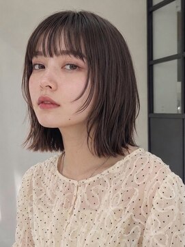 ユーフォリア 青山(Euphoria) 小顔レイヤーショートヘア◎暗髪でも透明感ヘーゼルグレージュ