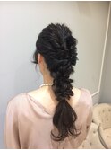編み込みヘアアレンジ