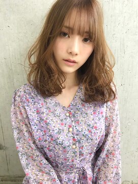 ルノン(LUNON) ヘルシーベージュでつくるモテミディ