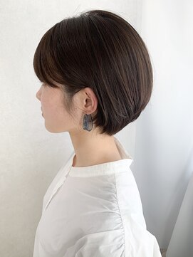 プラグ バイ ネオリーブ(plug by neolive) ピアス似合う　耳かけ　丸みショート　N