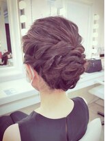 ヘアメイクアンドフォトスタジオ ベストシーン 有楽町 東京交通会館 アップスタイル