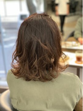 カーサ バイ ハミュウ たまプラーザ(CASA by Humium) 30代大人可愛い透明感ブラウン×エアリーミディアムボブ♪