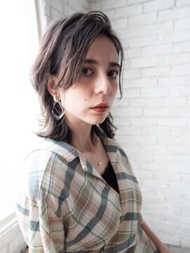 オートクチュールランコントレ(Haute Couture Rencontrer) 外はね大人ミディアム×くびれミディ