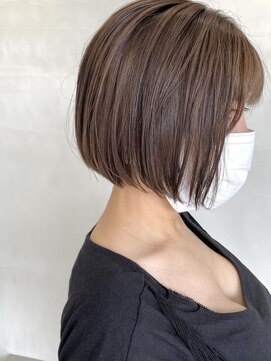 コード(Chord) ぼかしhighlight、ミルクティーベージュ、 ふんわりボブ［谷合