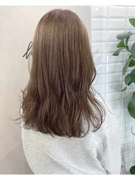 ハブ(hub) 【天神今泉】ブラウンベージュ