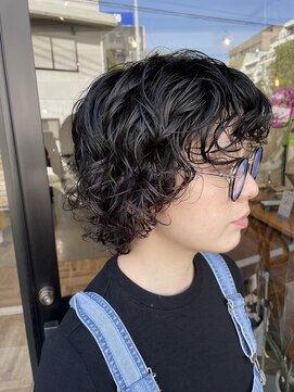 キオク(KIOKU) くるくるパーマ。【荒田/騎射場】