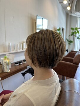 エアーフィール 千里丘店(airfeel) 白髪ぼかしハイライト