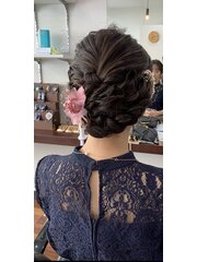 ヘアアレンジ　ヘアセット　編み込み［浅草］