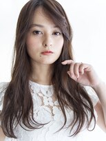 ビューティーアンドケアカロン(Beauty and Care CALON) ツヤとまとまりの中にこなれ感のあるラフさで今っぽく