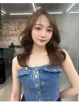 ロンド マーレ 天神大名店(Lond mare)&nbsp;大人ガーリー/ミディアムレイヤーカット/似合わせカット