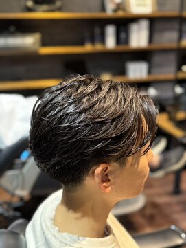 レオザバーバー(LEO the Barber) ニュアンスフェザー