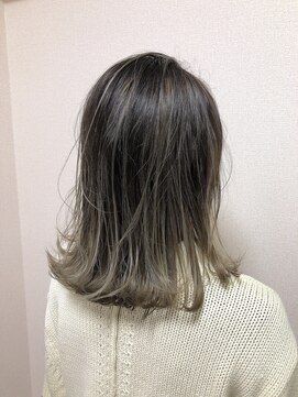 フィー 東川口店(fee) グラデーションカラー★外ハネ無造作ヘアー
