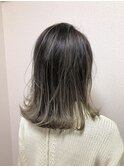 グラデーションカラー★外ハネ無造作ヘアー